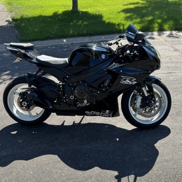 2019 Suzuki GSX-R 600 600 in Monticello, MN