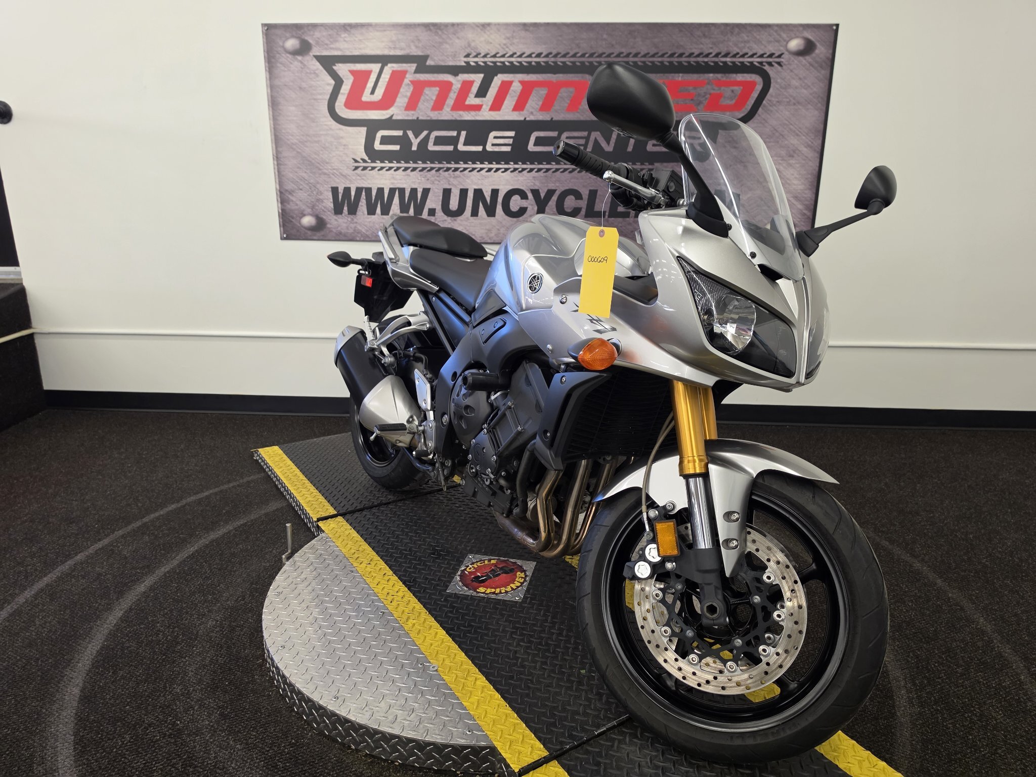 2006 Yamaha FZ1 in Tyrone, PA