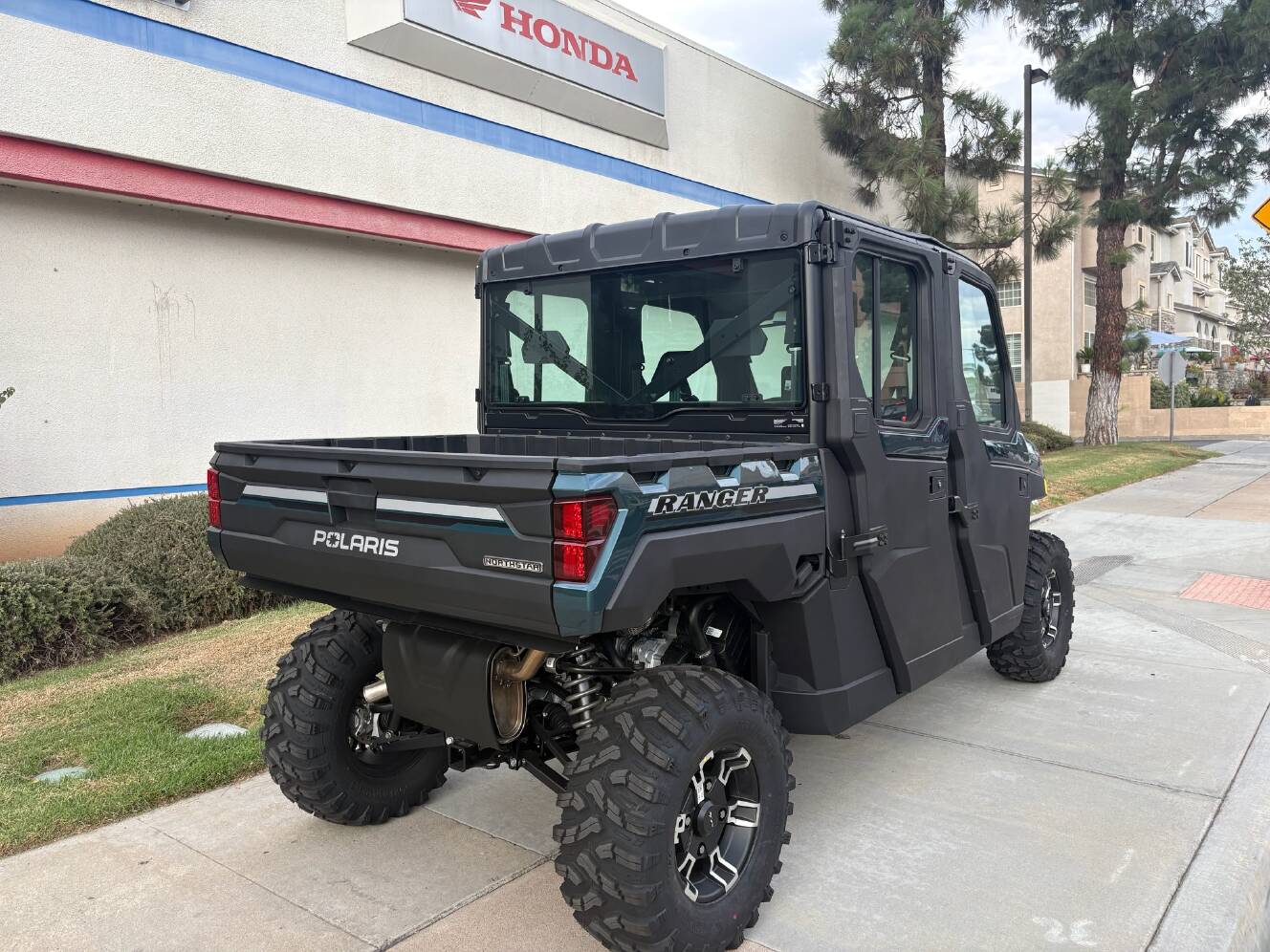 A photo of this 2026 Polaris Ranger Crew XP 1000 NorthStar Edition Ultimate