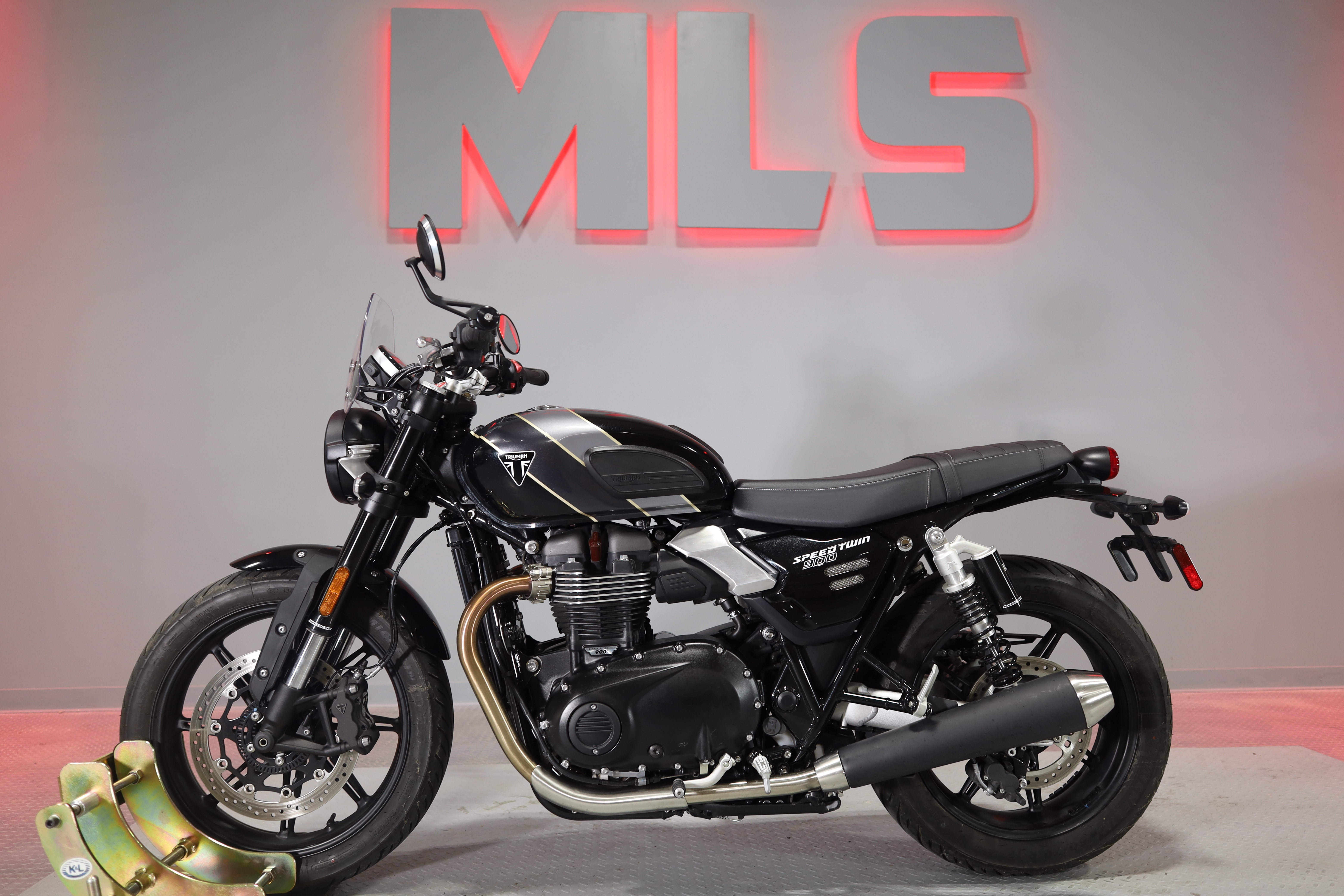 2025 Triumph Speed Twin 900 BASE in Georgetown, KY