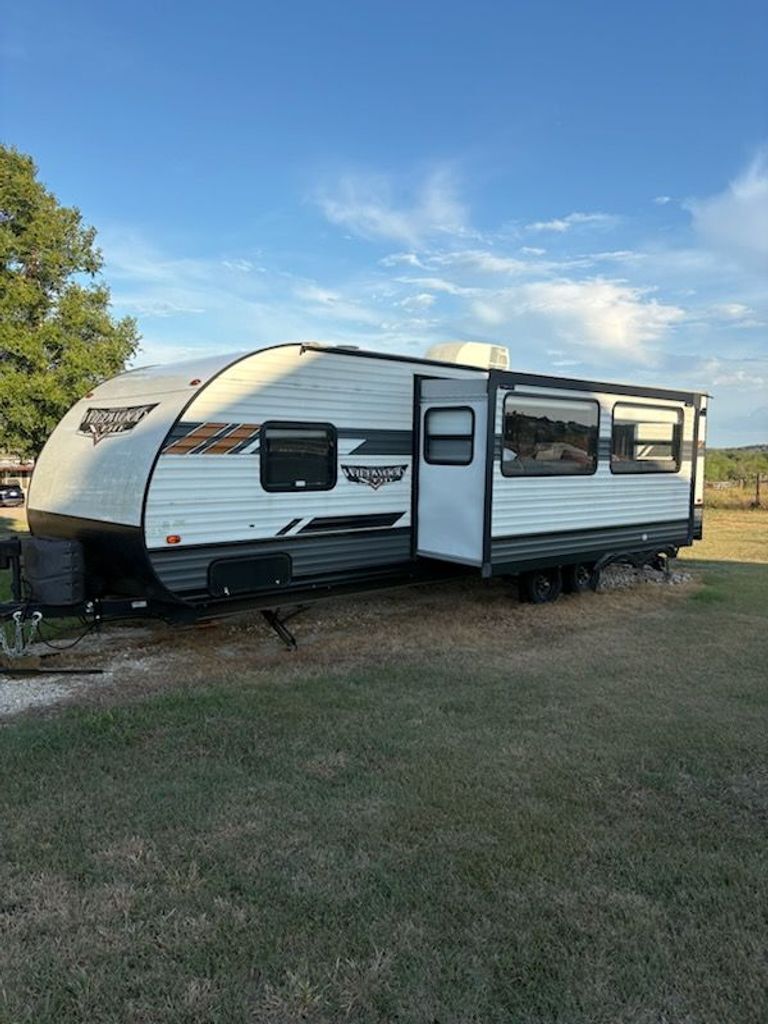 2022 Forest River Wildwood X-Lite 263BHXL in may TX