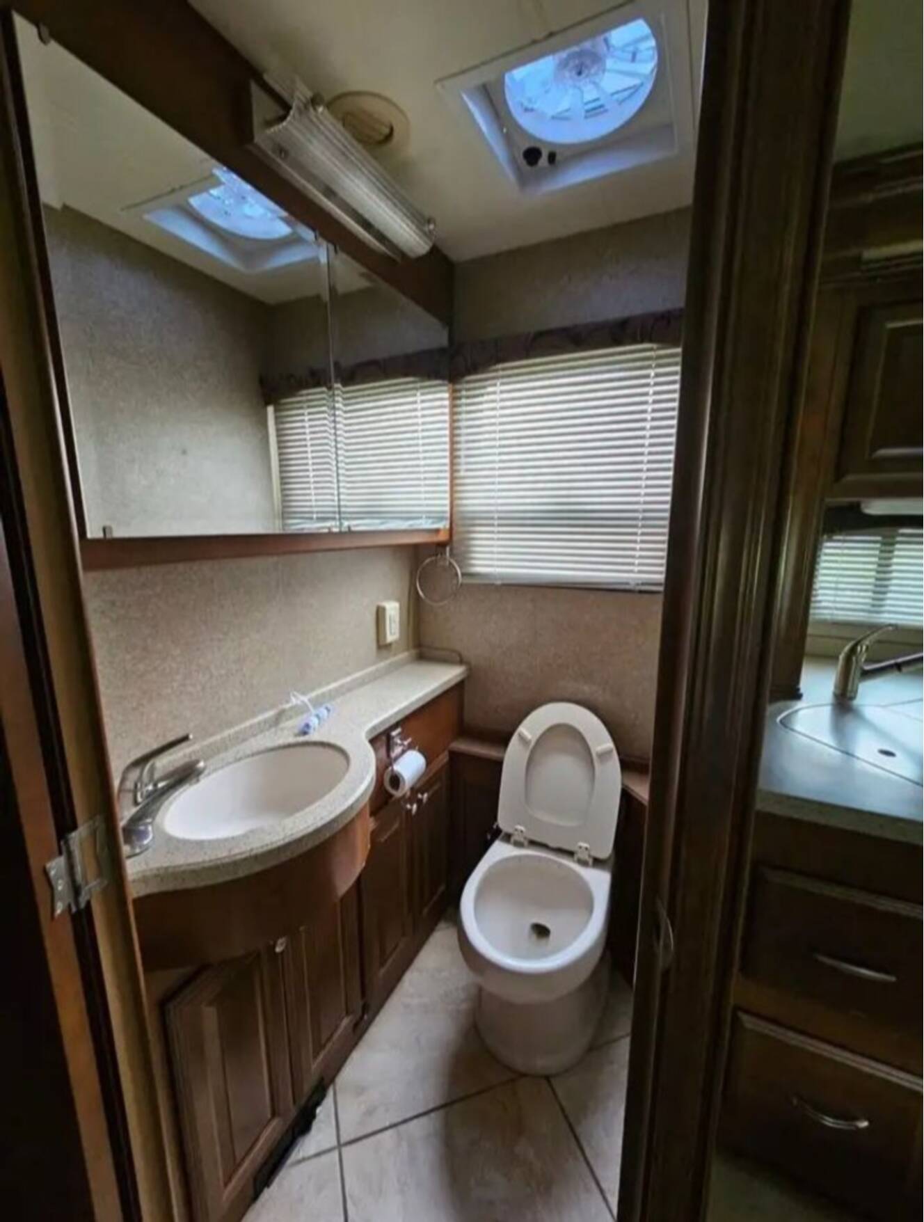 A photo of this 2013 Thor Motor Coach Tuscany XTE 40EX