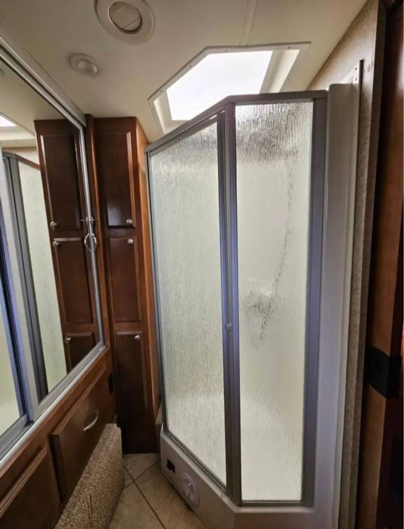A photo of this 2013 Thor Motor Coach Tuscany XTE 40EX