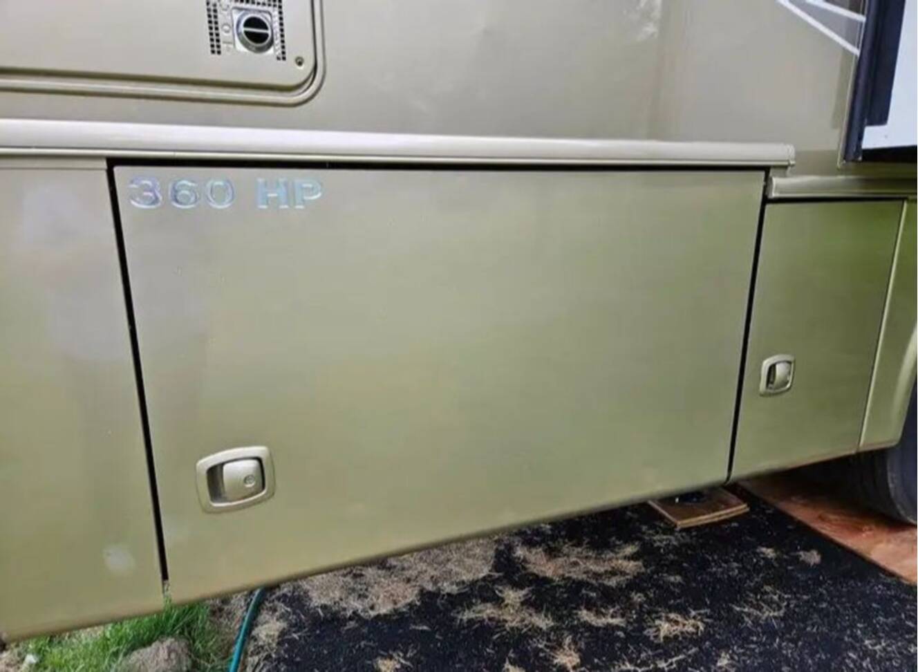 A photo of this 2013 Thor Motor Coach Tuscany XTE 40EX