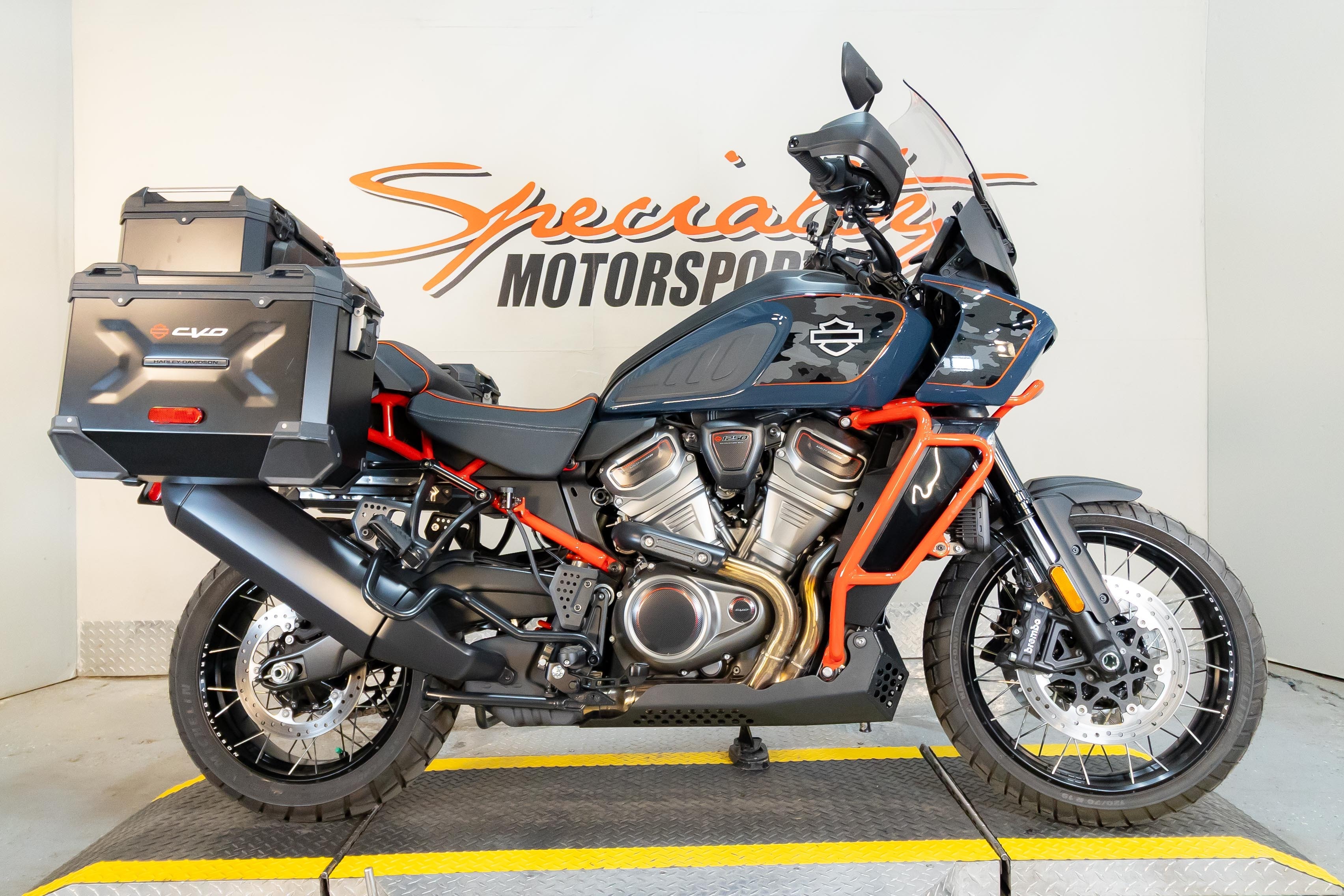 2025 Harley-Davidson CVO™ Pan America® CVO in Sacramento, CA