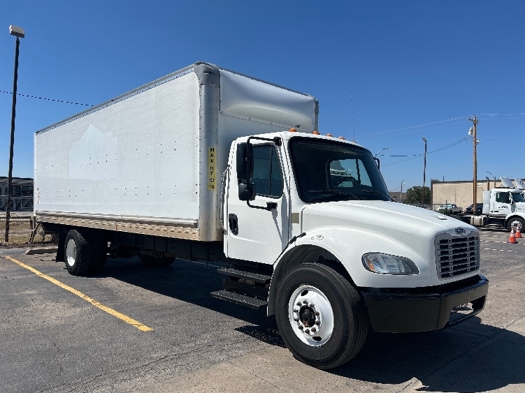 2020 FREIGHTLINER BUSINESS CLASS M2 106 in Oklahoma City, OK
