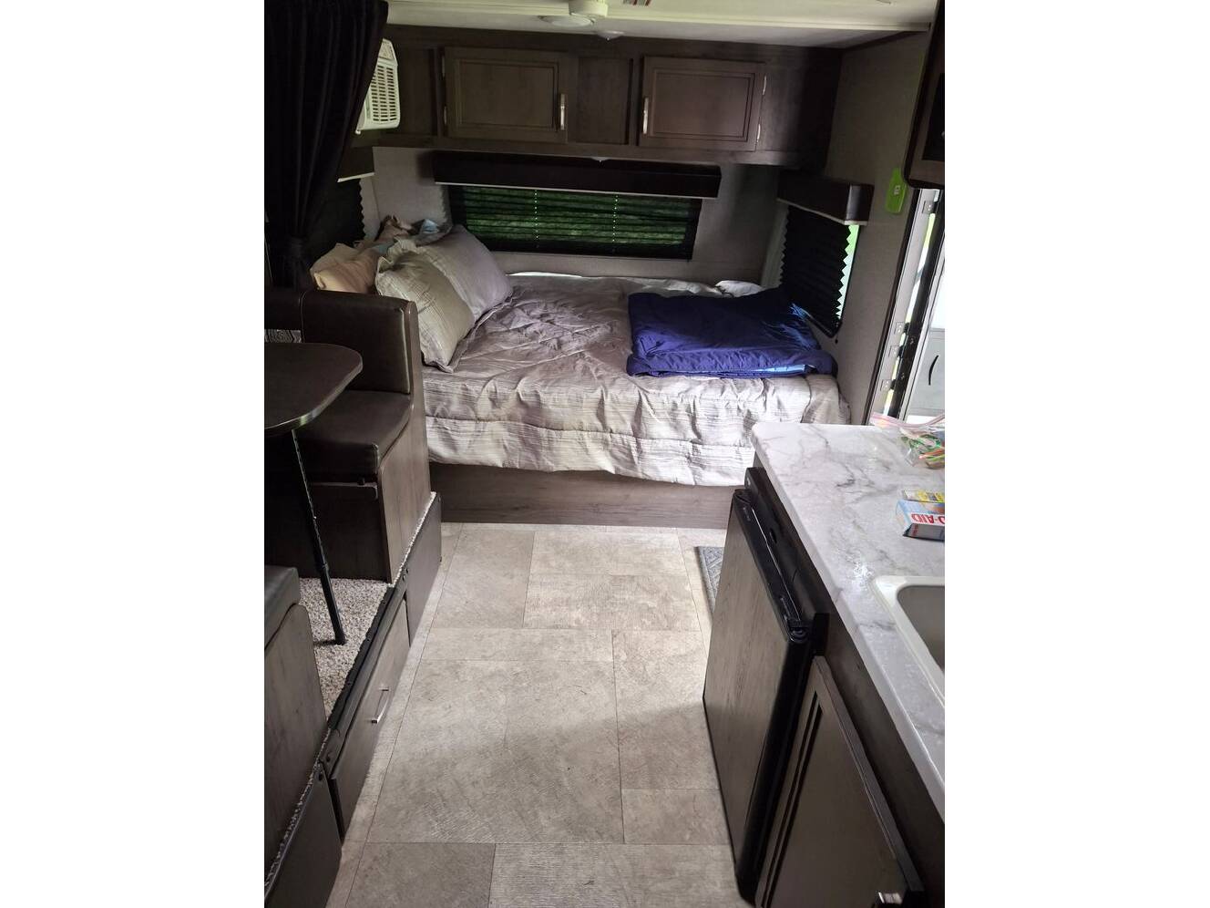 A photo of this 2021 Jayco Jay Flight SLX 184BS