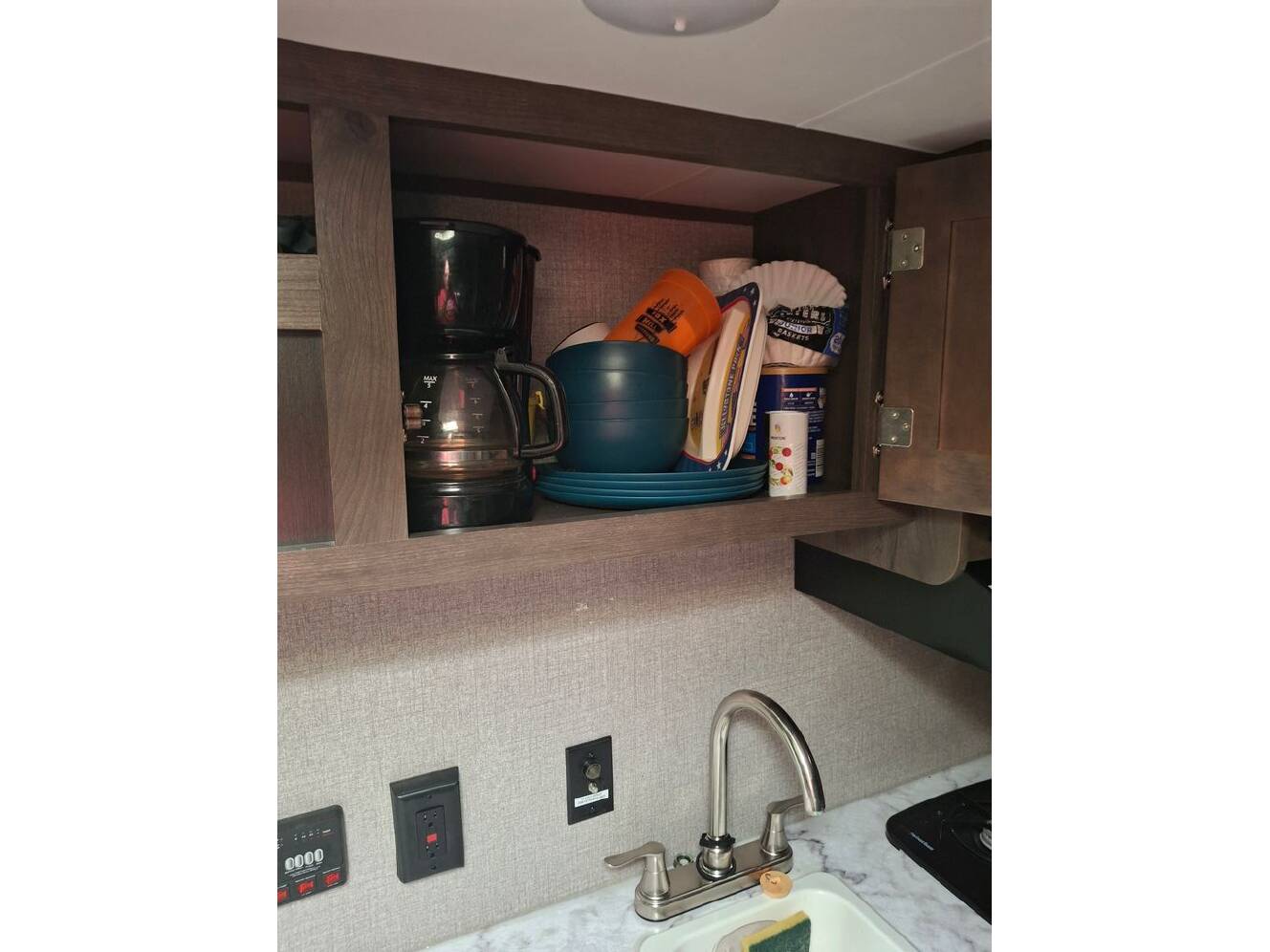 A photo of this 2021 Jayco Jay Flight SLX 184BS