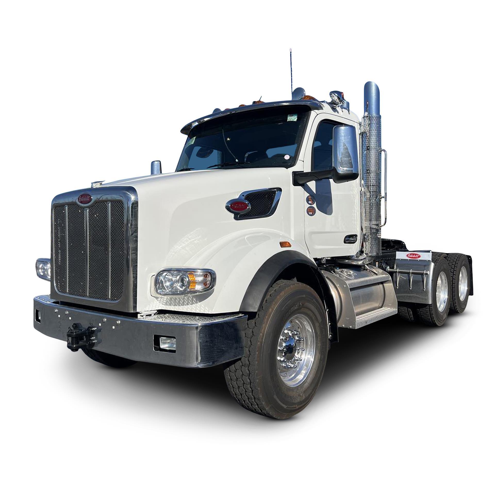 2027 Peterbilt 567 in Fontana, CA