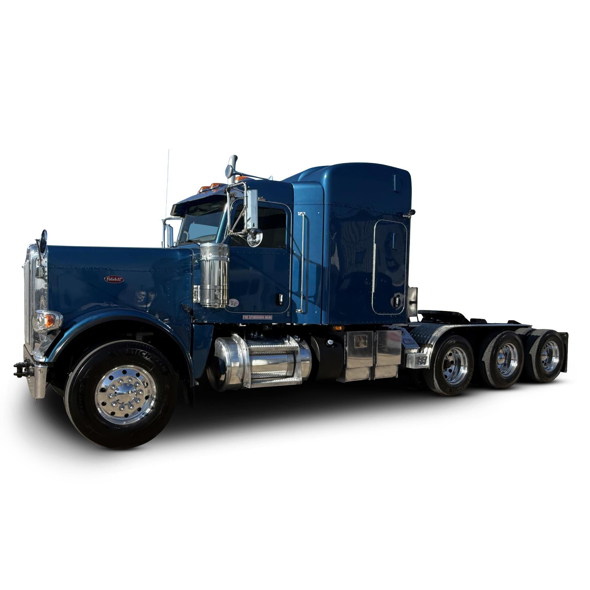 2022 PETERBILT 389 in Irving, TX