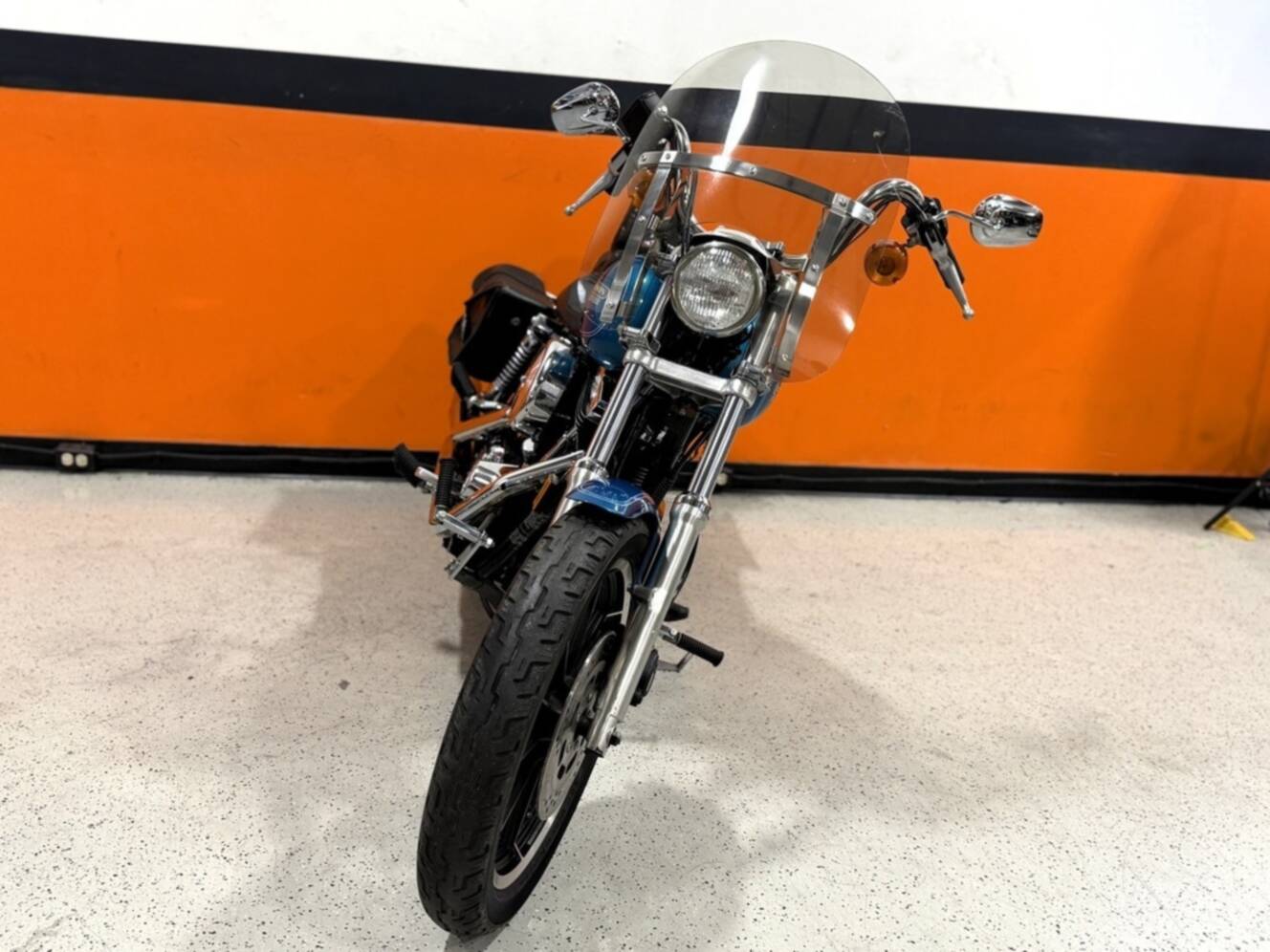 A photo of this 1995 Harley-Davidson  Dyna Low Rider 