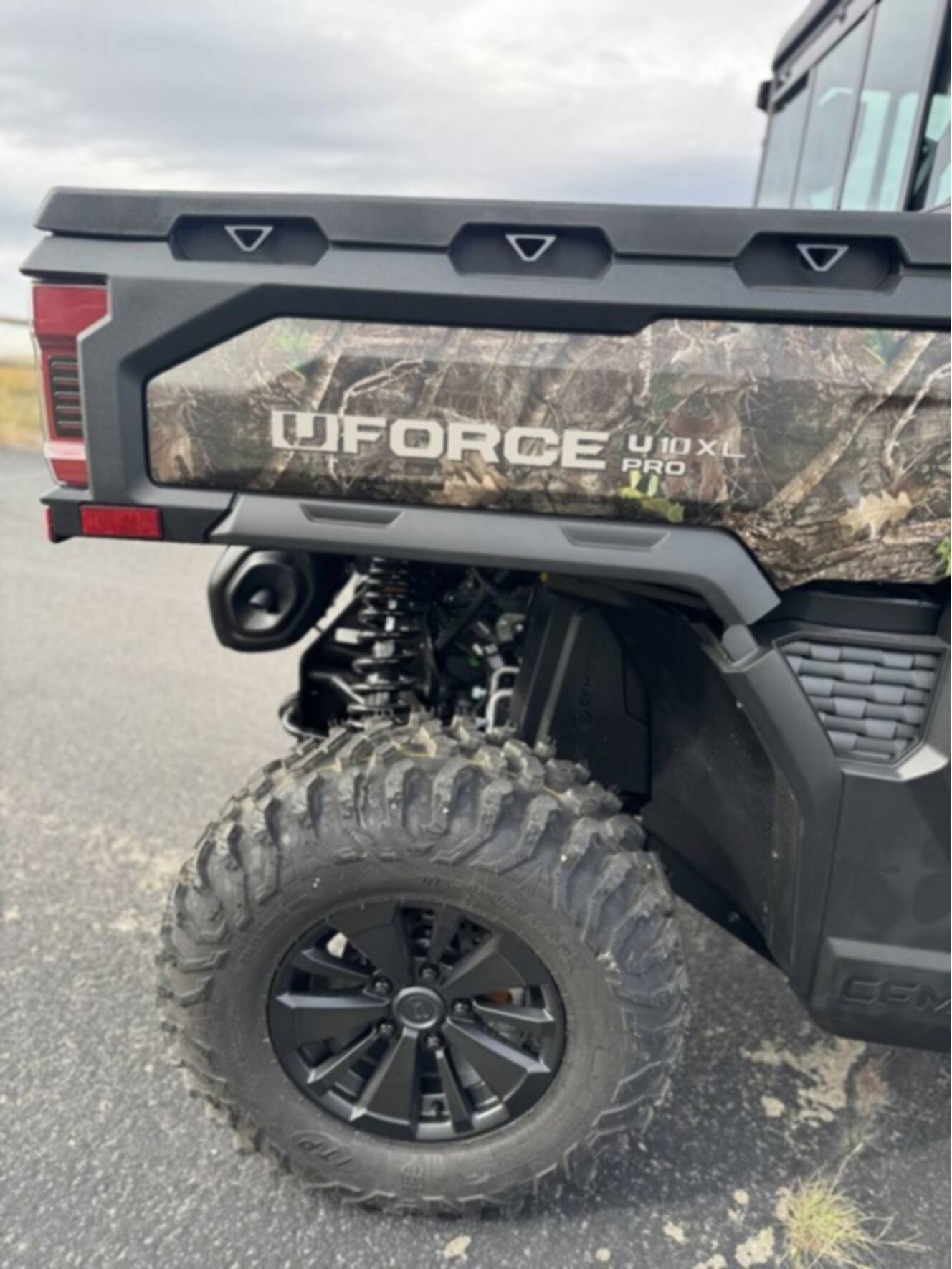 A photo of this 2026 CFMOTO UFORCE U10 XL Pro Highland Camo