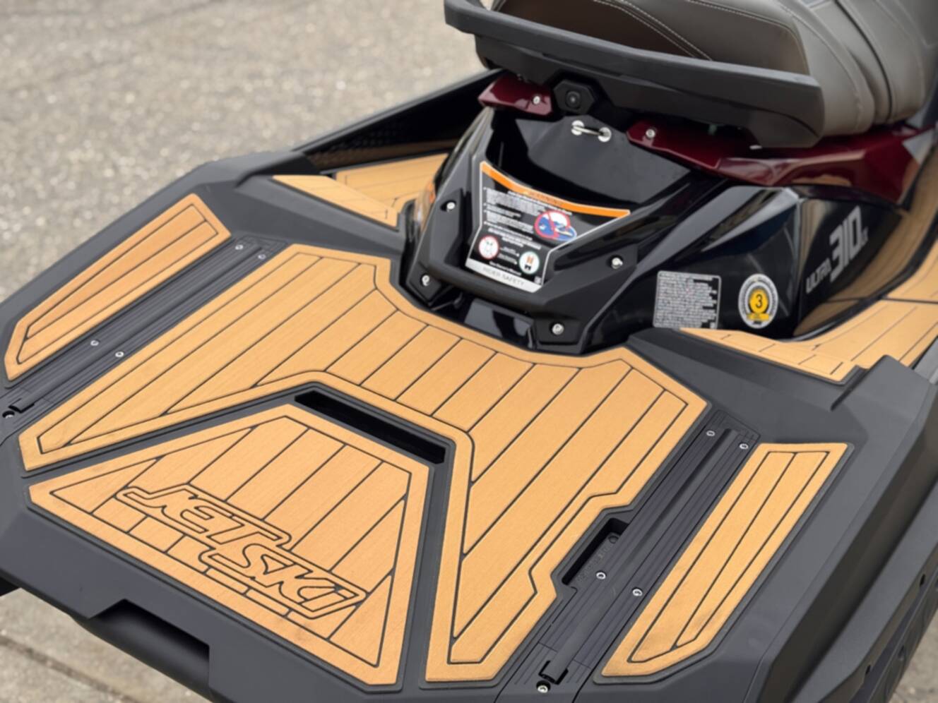 A photo of this 2026 Kawasaki Jet Ski Ultra 310 LX