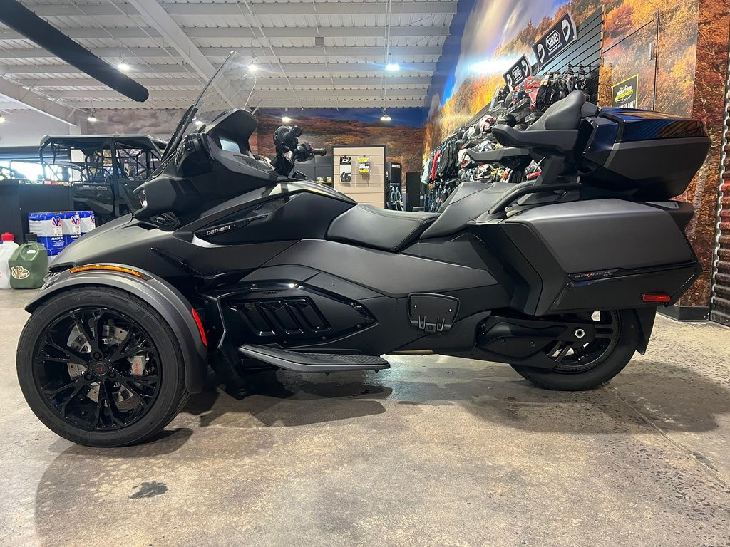 2024 Can-Am Spyder RT Limited Dark Wheels SPYDER RT LIMITED DARK WHEELS in Roswell, GA