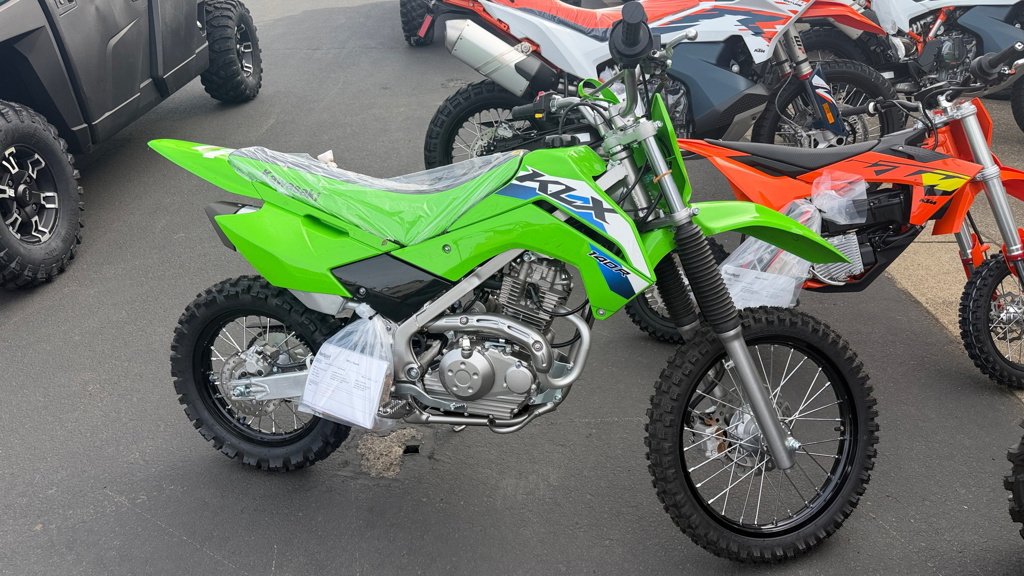 2027 Kawasaki KLX 140R 140R in Sublimity, OR
