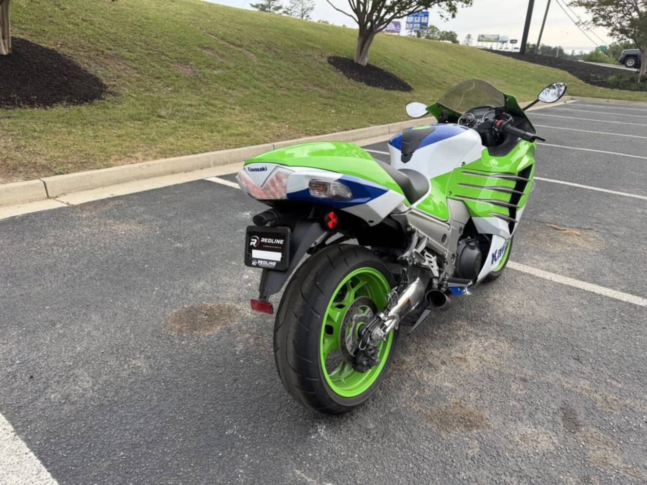 A photo of this 2024 Kawasaki Ninja ZX -14R 40th Anniversary Edition ABS 40th An