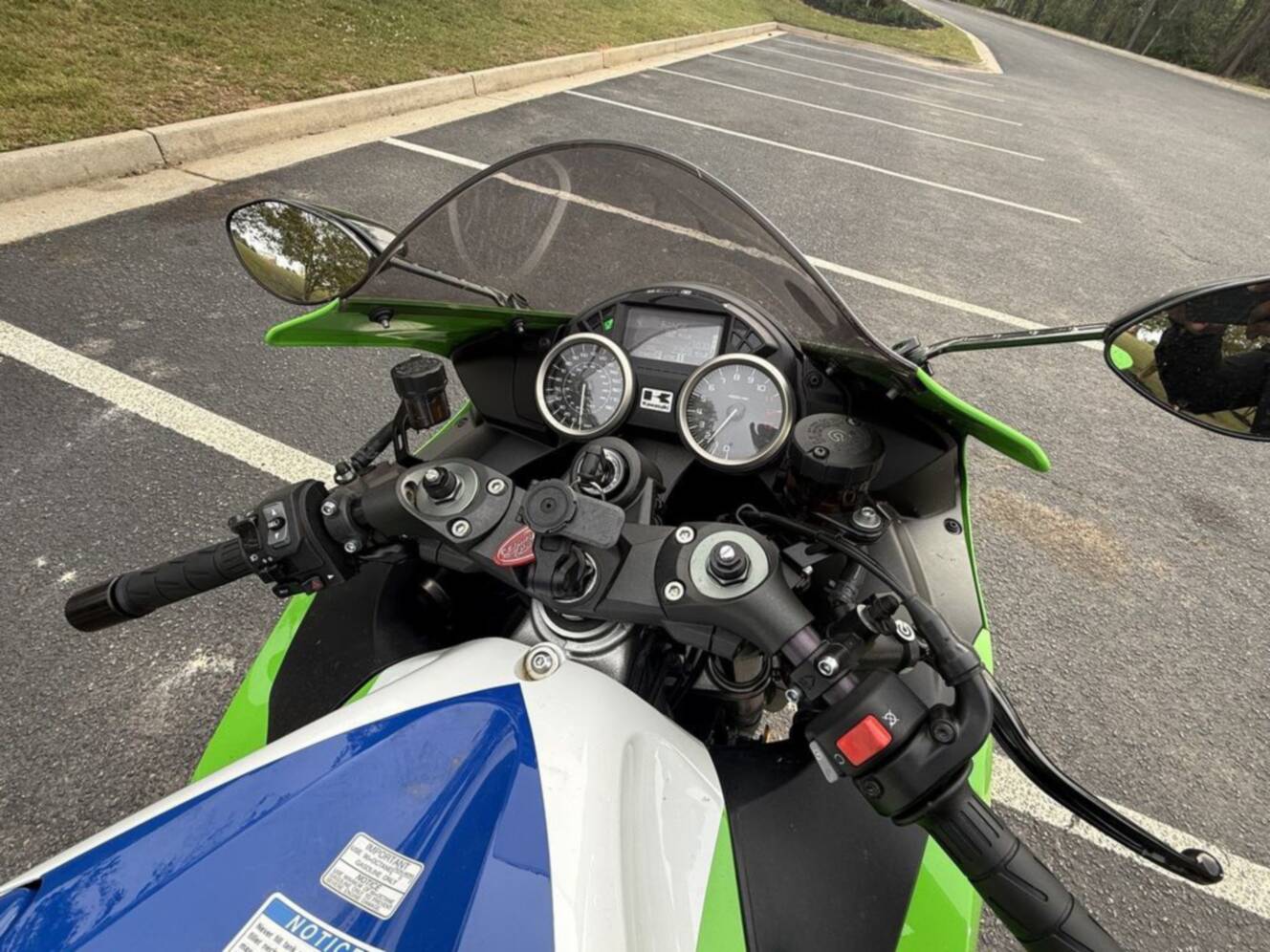 A photo of this 2024 Kawasaki Ninja ZX -14R 40th Anniversary Edition ABS 40th An