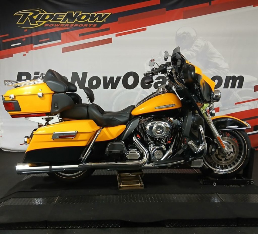 2013 Harley-Davidson Touring FLHTK - Electra Glide Ultra Limited ULTRA LIMITED in Ocala, FL