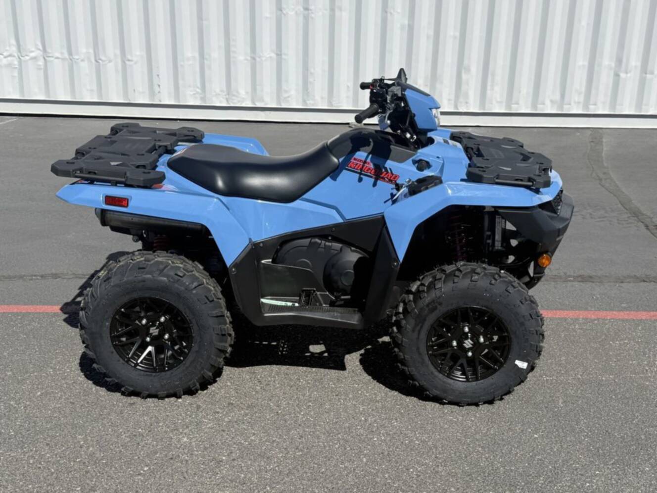 A photo of this 2026 Suzuki KingQuad 500 AXi Power Steering SE