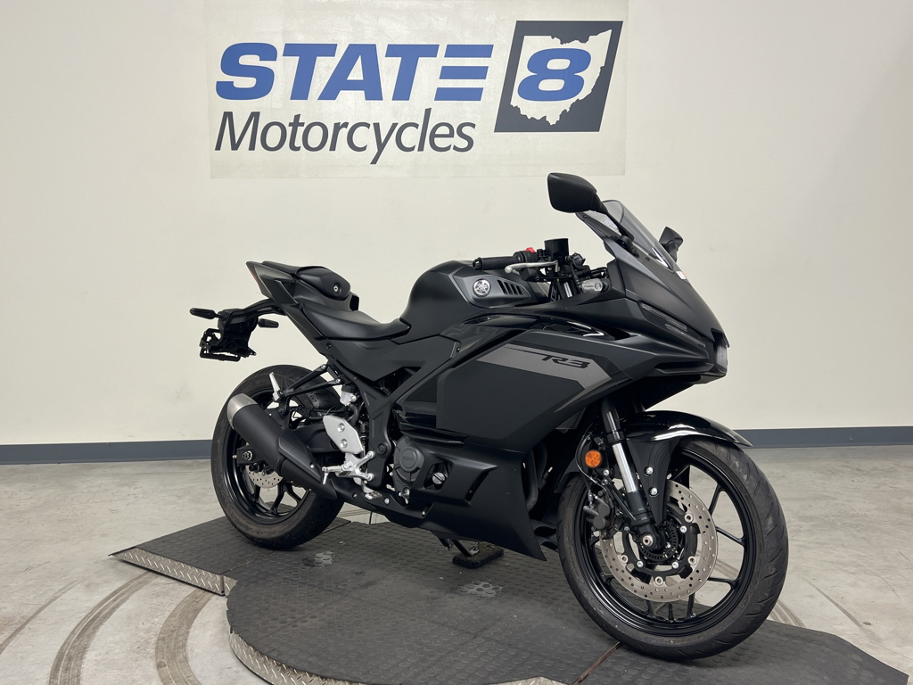 2025 Yamaha YZF-R3 ABS (YZFR3ASB) R3 ABS R3 in Peninsula, OH