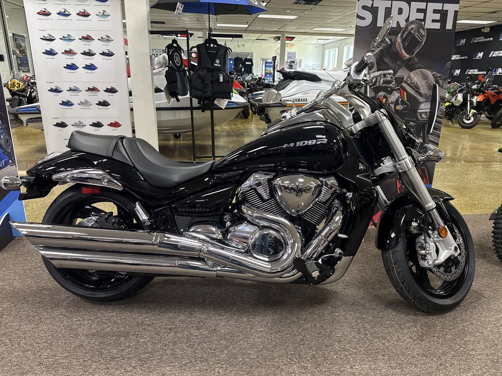 2025 Suzuki Boulevard M109R M109R in Fairfield, OH