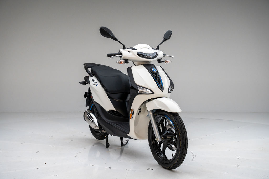 2026 Piaggio Liberty 50 S 50 S in Zionsville, IN