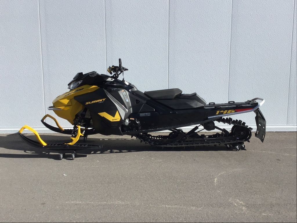 2025 Ski-Doo Summit® NEO + 600 EFI - 85 H_Al Hurricane 1.75 with Fl BASE in carson city NV