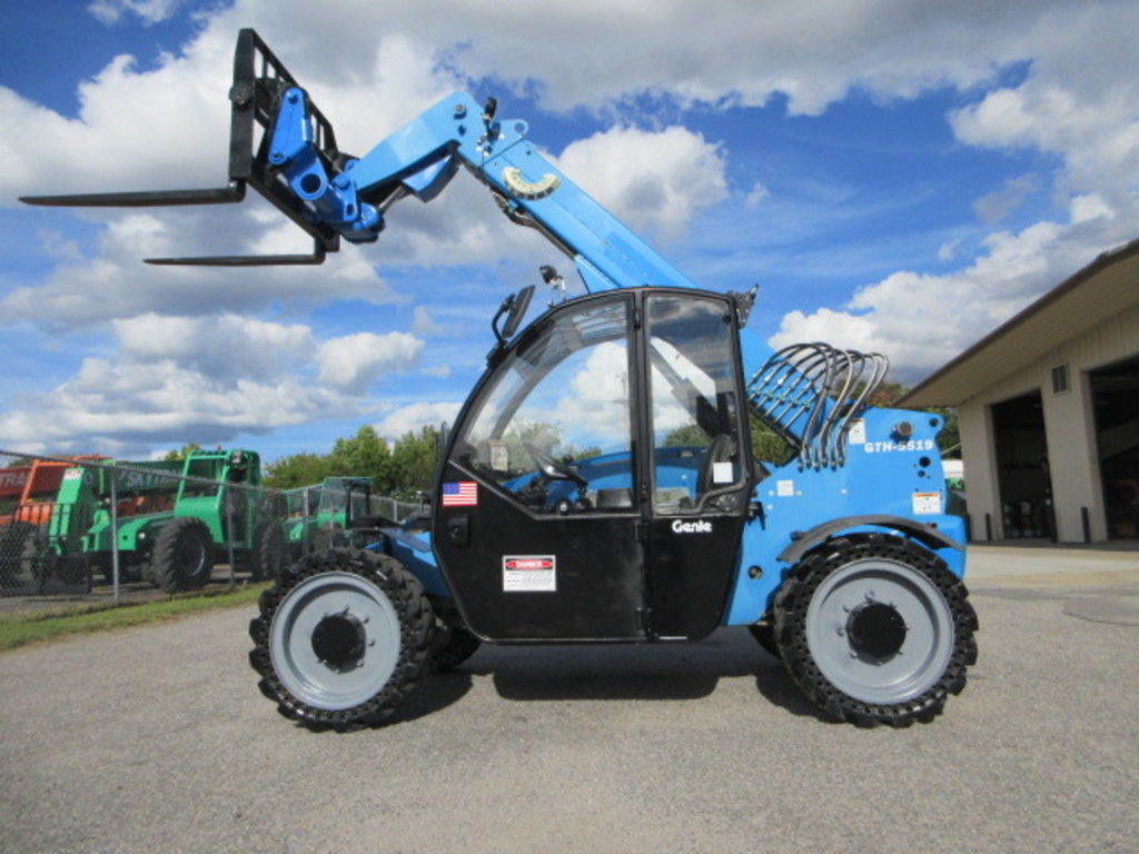 2018 Genie GTH-5519 in Norfolk, VA