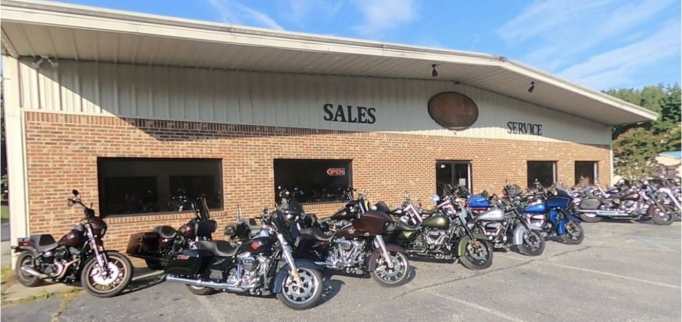 A photo of this 2017 Harley-Davidson® FLTRU - Road Glide® Ultra