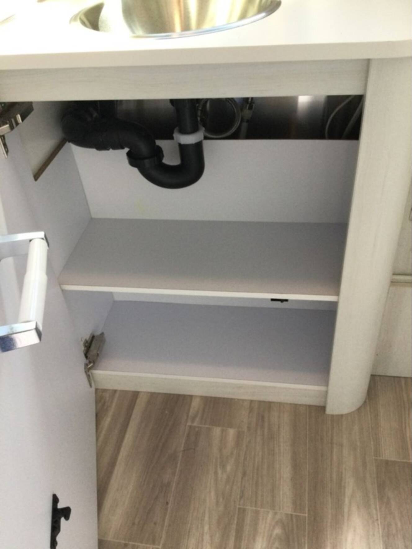 A photo of this 2026 Airstream Bambi® 22FB