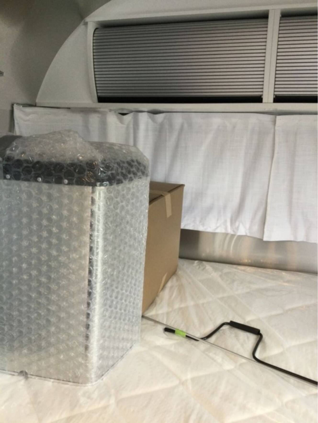 A photo of this 2026 Airstream Bambi® 22FB