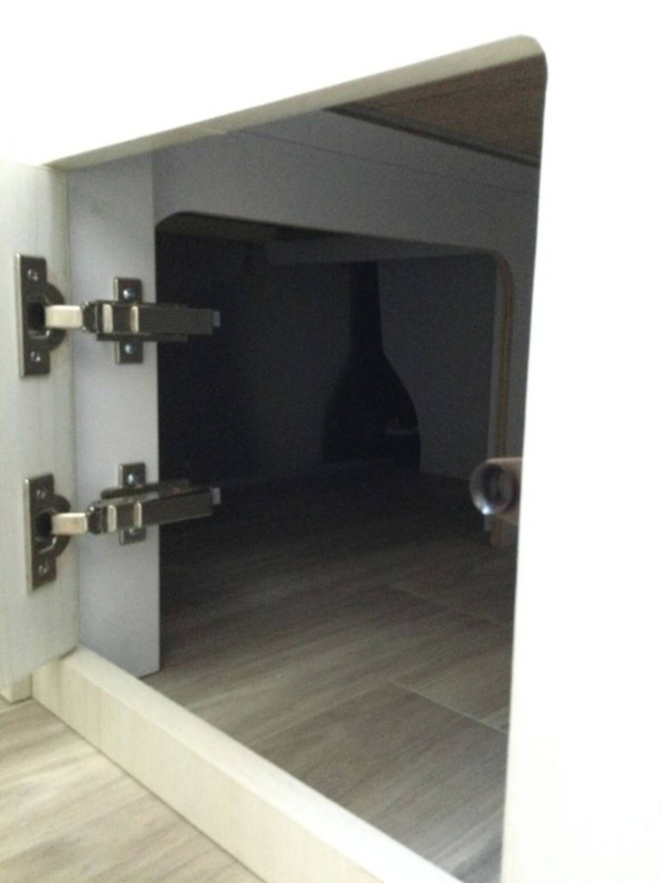 A photo of this 2026 Airstream Bambi® 22FB