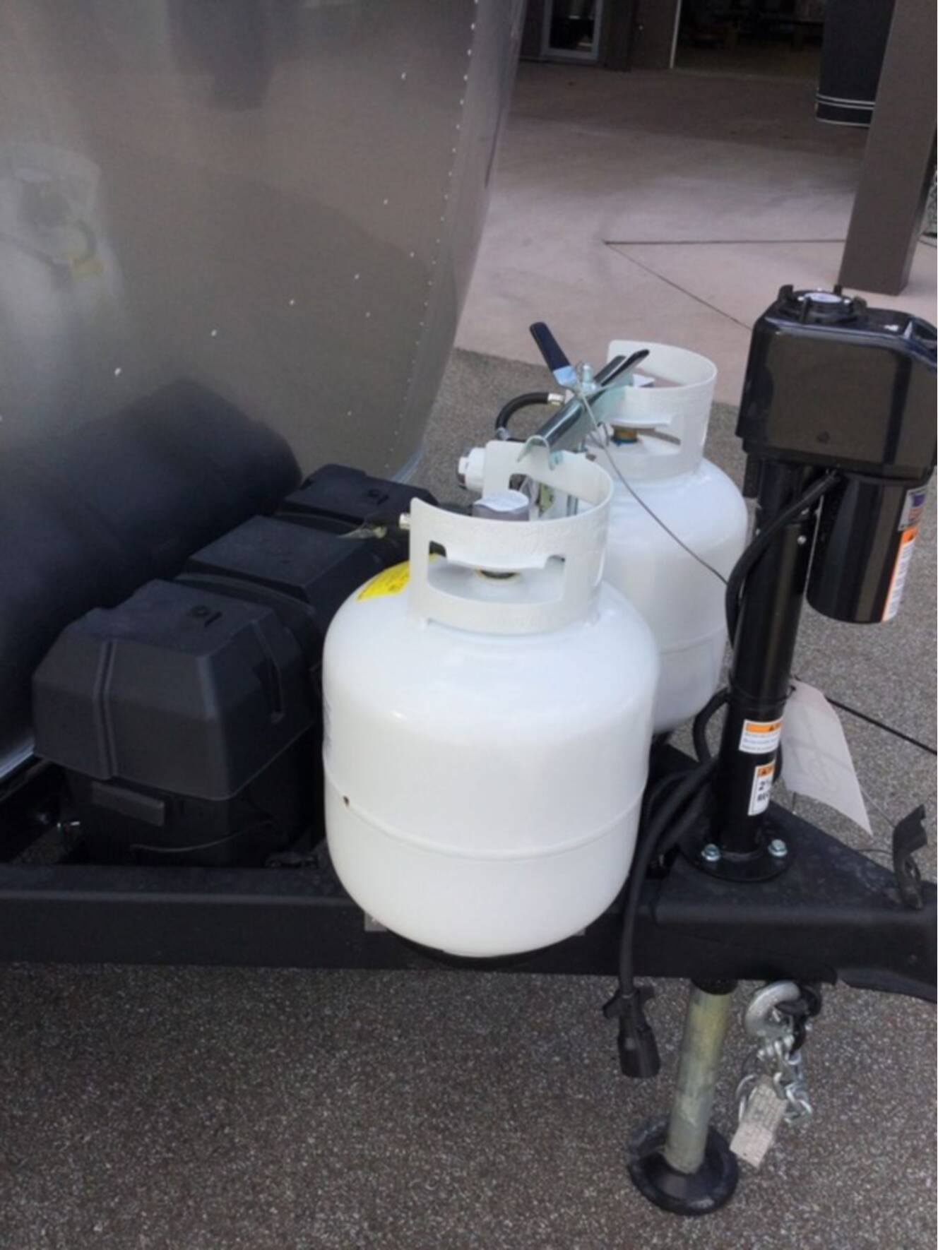 A photo of this 2026 Airstream Bambi® 22FB