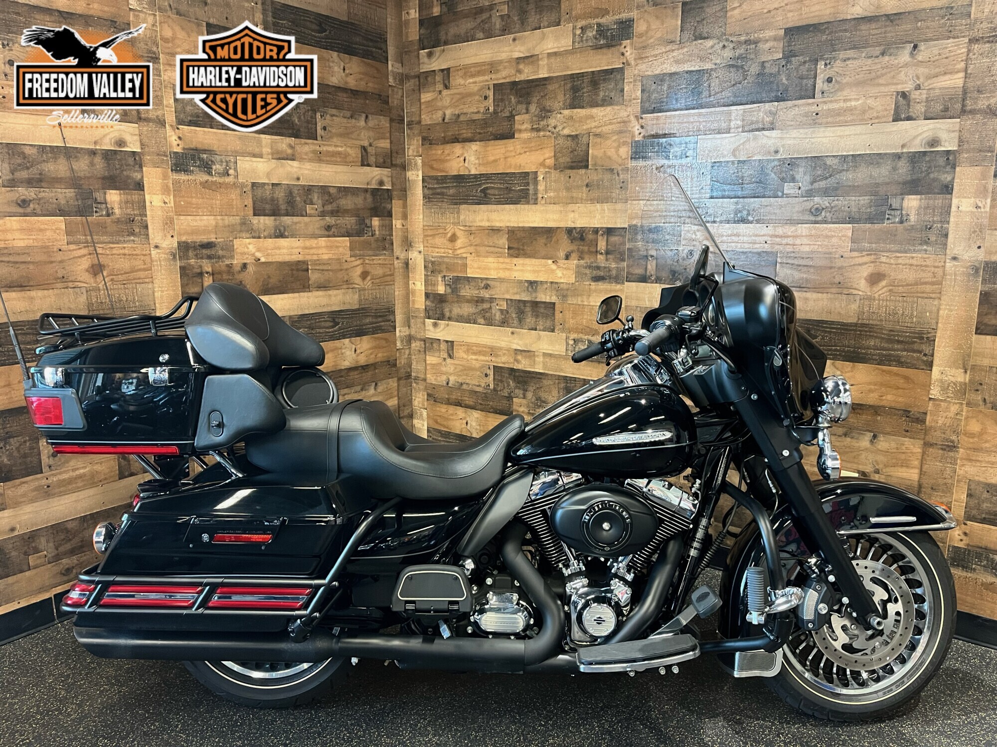 2011 Harley-Davidson Electra Glide Ultra Limited ULTRA LIMITED in Sellersville, PA