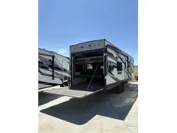 2019 PACIFIC COACHWORKS BLAZE'N F29