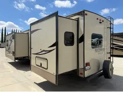 2018 Forest River Rockwood Signature 8324BS-W