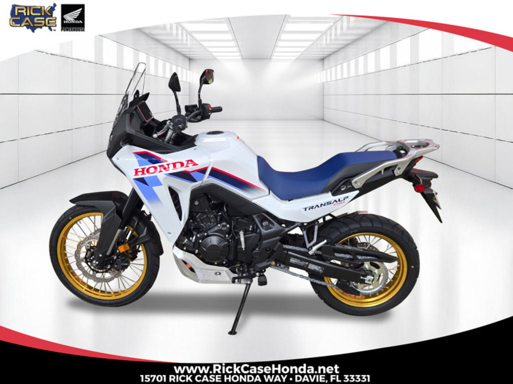 2026 Honda® Transalp E-Clutch E-CLUTCH in Davie, FL