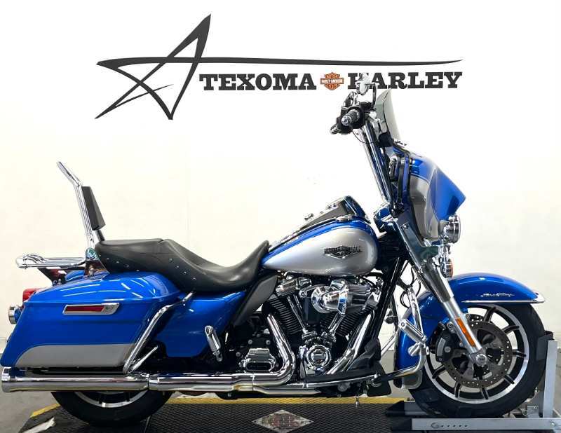 2018 Harley-Davidson ROAD KING FLHR in Sherman, TX