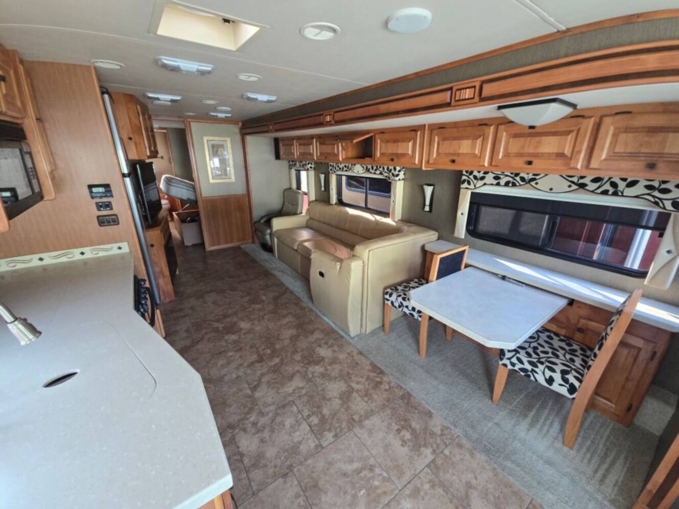 A photo of this 2013 Tiffin Motorhomes Open Road Allegro 36LA