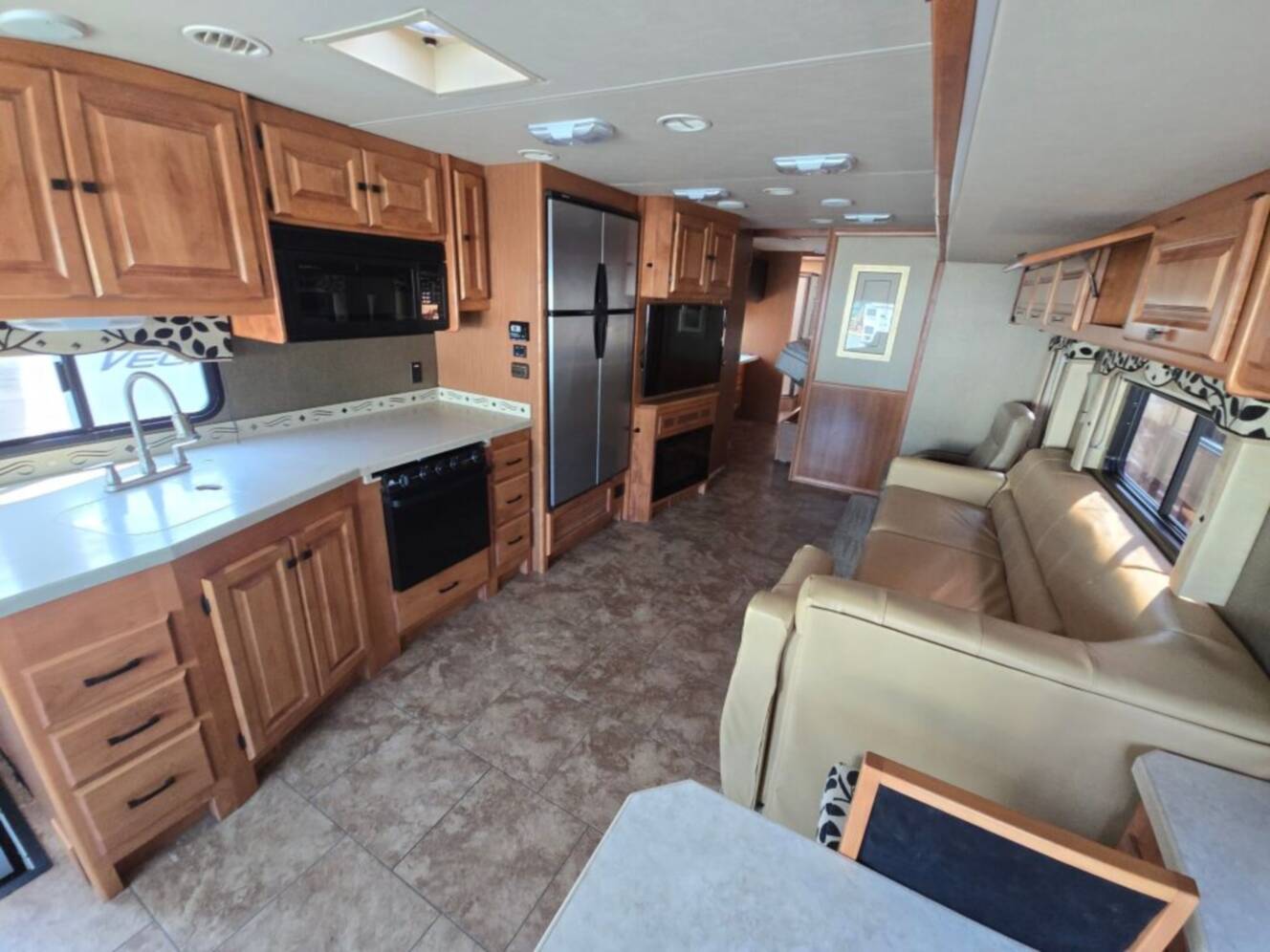A photo of this 2013 Tiffin Motorhomes Open Road Allegro 36LA