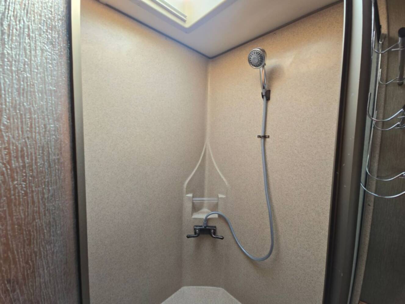 A photo of this 2013 Tiffin Motorhomes Open Road Allegro 36LA