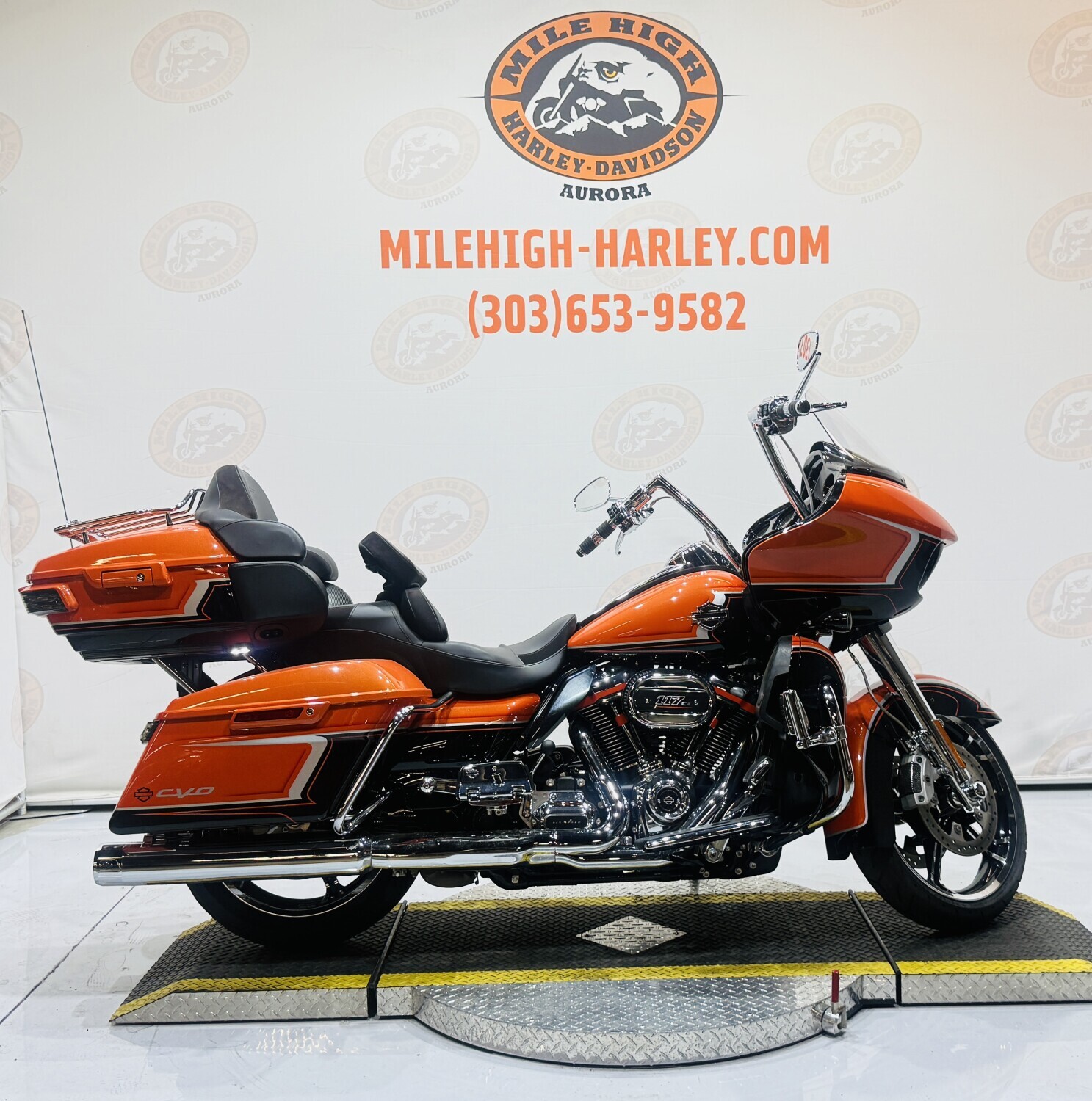2022 Harley-Davidson CVO Road Glide Limited CVO ROAD GLIDE in Aurora, CO