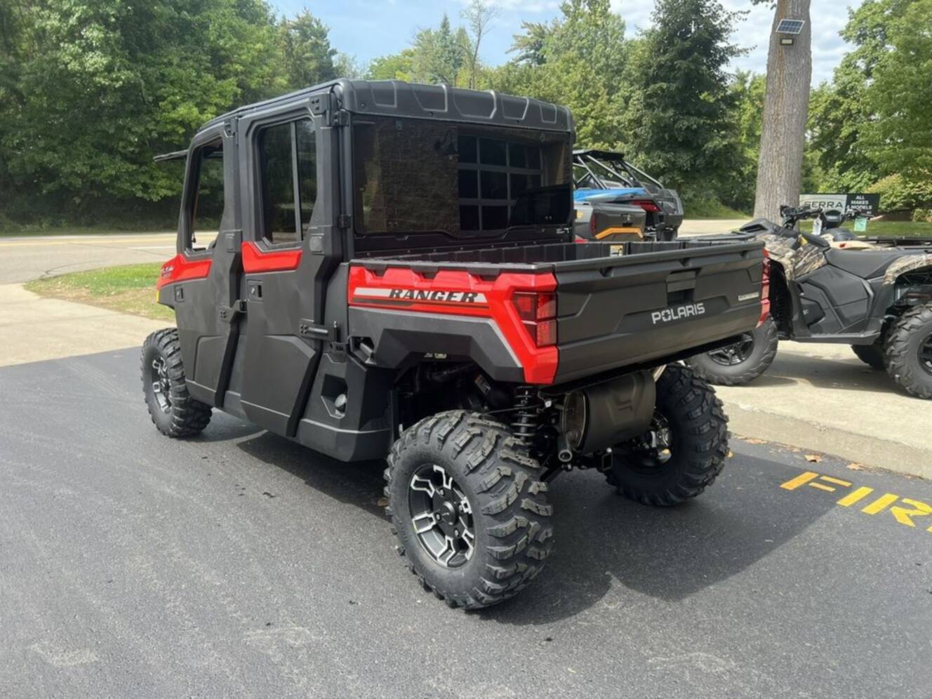 A photo of this 2027 Polaris® Ranger Crew XP 1000 NorthStar Ultimate