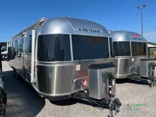2024 AIRSTREAM CLASSIC 33FB