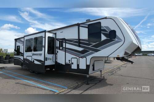 2022 Grand Design MOMENTUM 349M in wixom MI