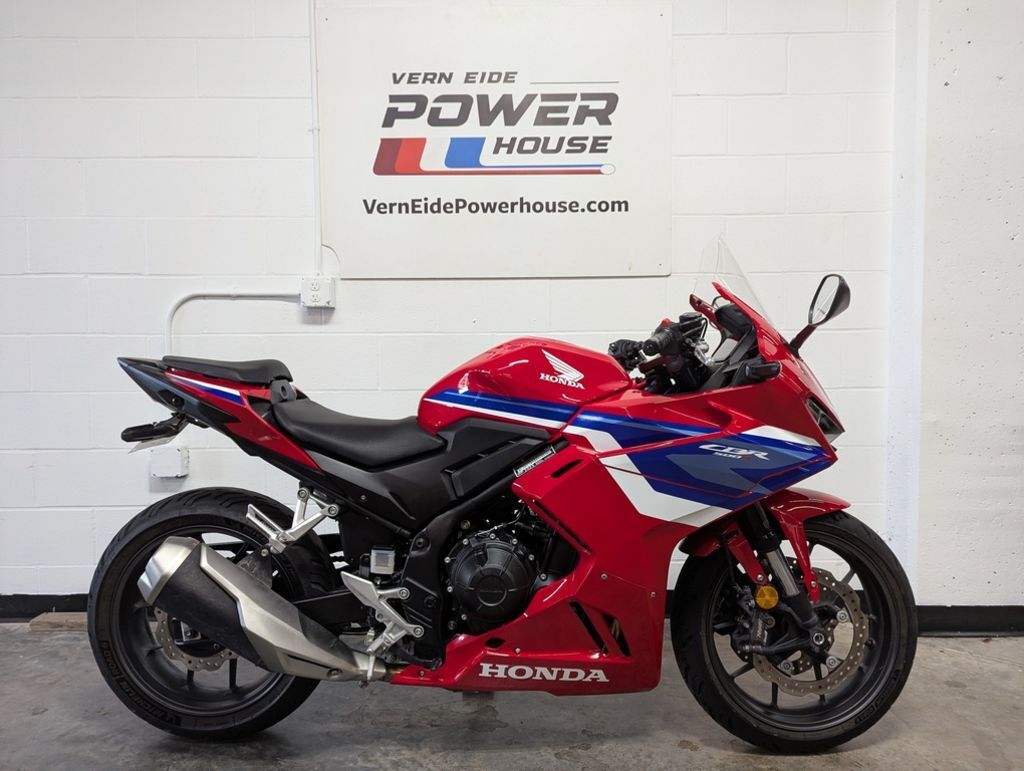 2025 Honda® CBR500R BASE in Sioux Falls, SD