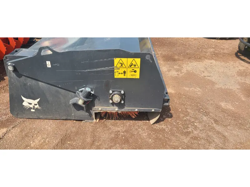 Bobcat 72" Sweeper