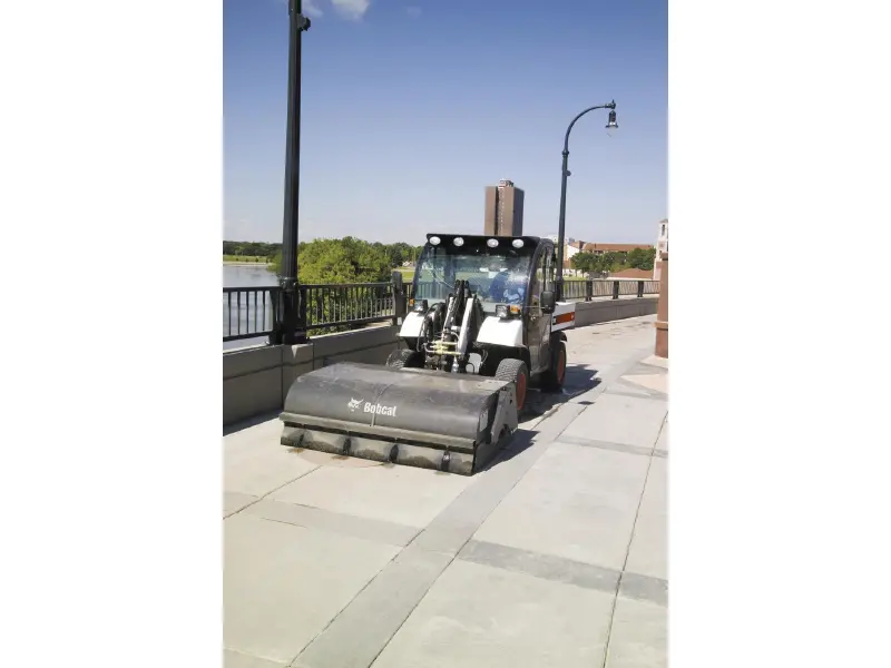 Bobcat 72" Sweeper