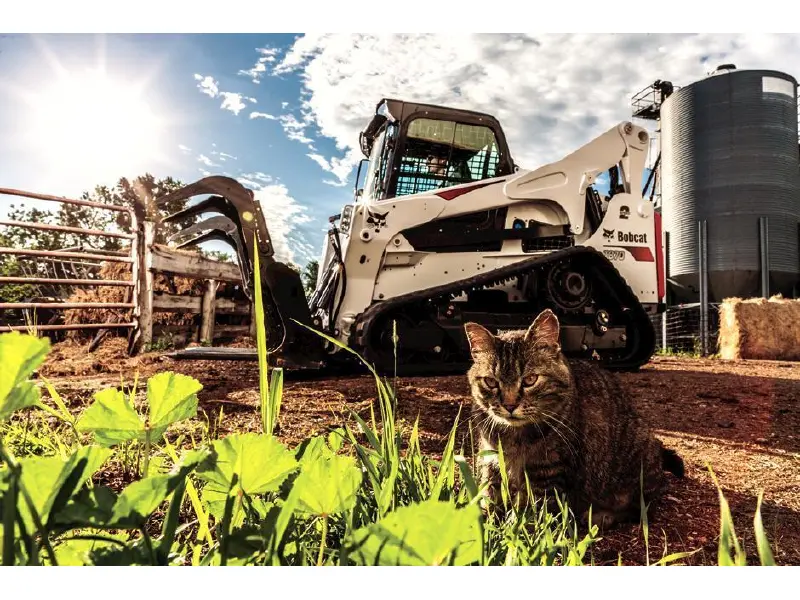 Bobcat 68" Indust. Bucket Grapple