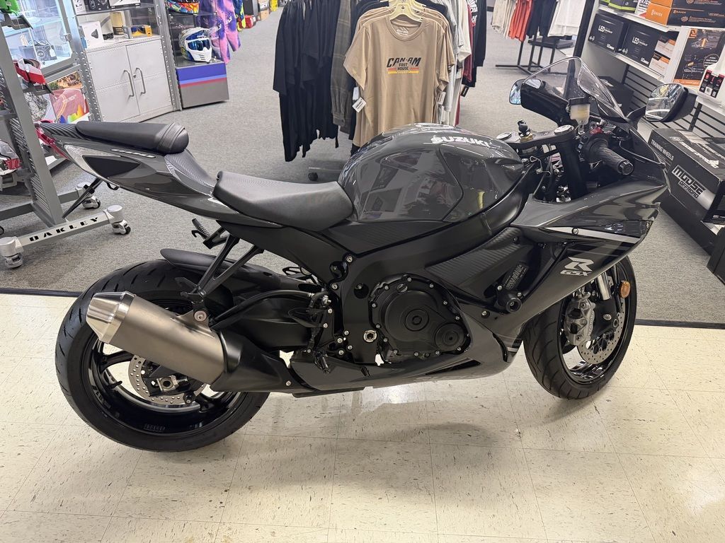 2025 Suzuki GSX-R600 600 in Warsaw, IN